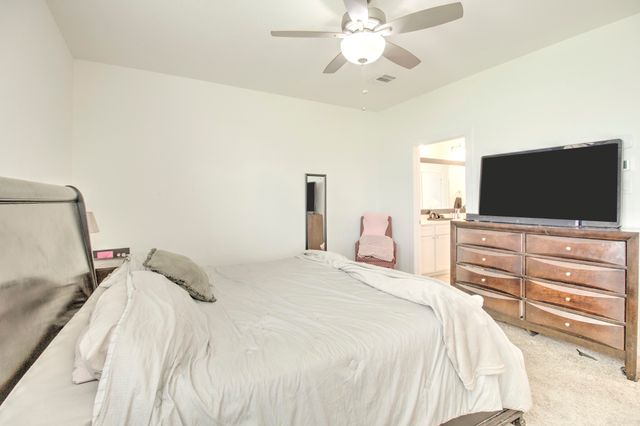 1371 Orange Blossom Court, Gainesville, TX 76240