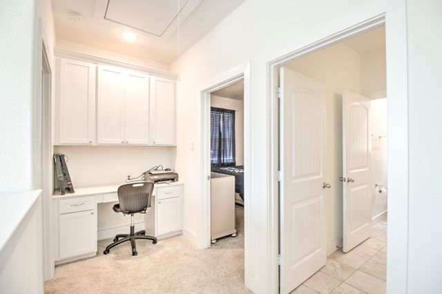 1371 Orange Blossom Court, Gainesville, TX 76240
