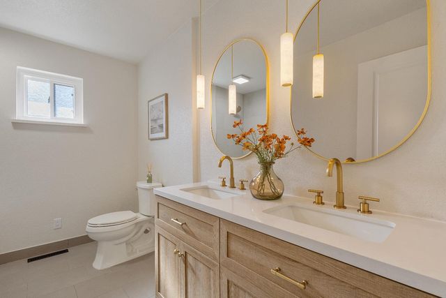 7825 Greenridge Way, Fair Oaks, CA 95628