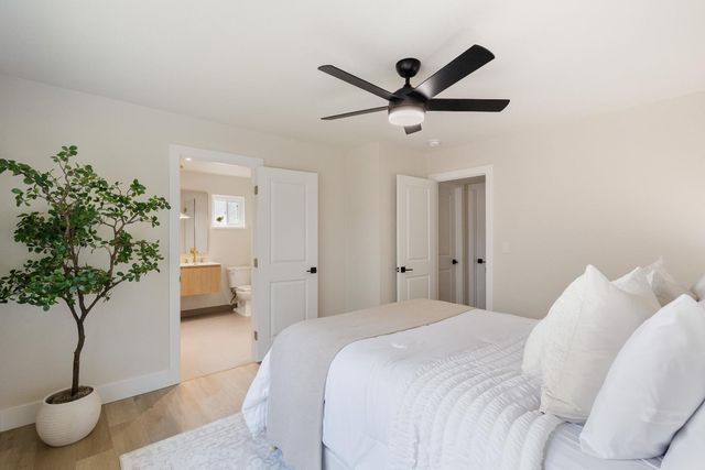 7825 Greenridge Way, Fair Oaks, CA 95628