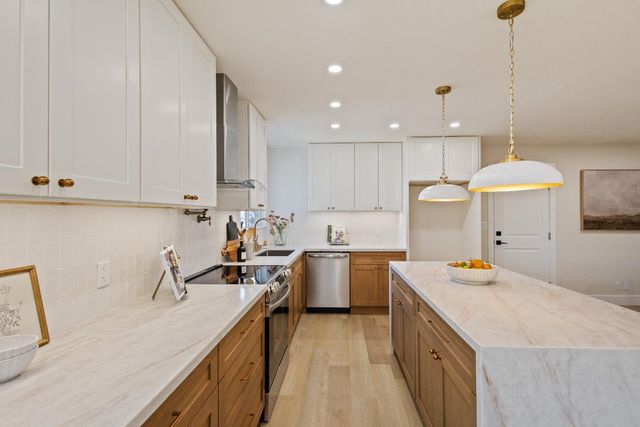 7825 Greenridge Way, Fair Oaks, CA 95628