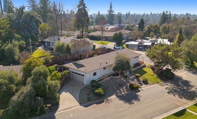 7825 Greenridge Way, Fair Oaks, CA 95628