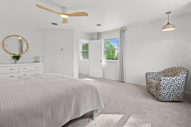 1542 3rd STREET, Delafield, WI 53018