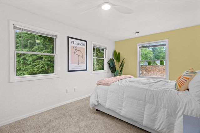 1542 3rd STREET, Delafield, WI 53018