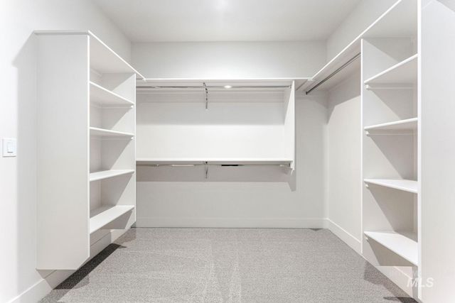 6792 Saddle Bred Way, Star, ID 83669