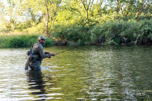 6792 Saddle Bred Way, Star, ID 83669