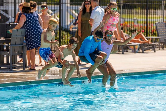 6792 Saddle Bred Way, Star, ID 83669