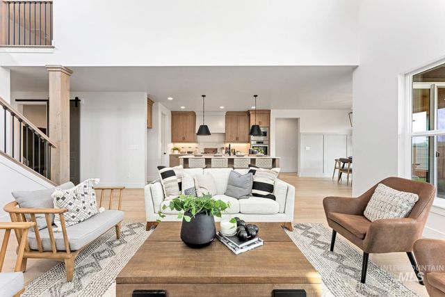 6792 Saddle Bred Way, Star, ID 83669