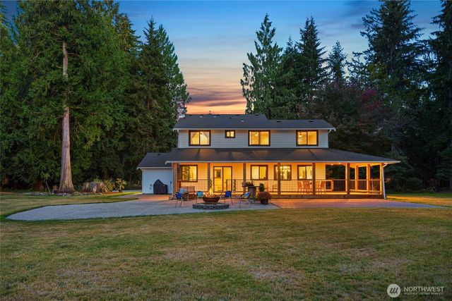 12527 Huckleberry Lane, Arlington, WA 98223