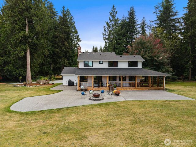12527 Huckleberry Lane, Arlington, WA 98223