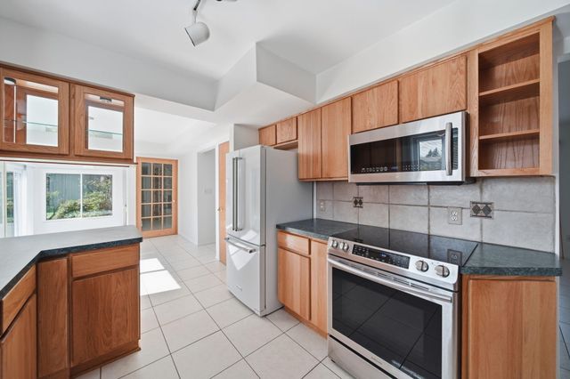 5685 E Silo Ridge Drive, Pittsfield Charter Twp, MI 48108