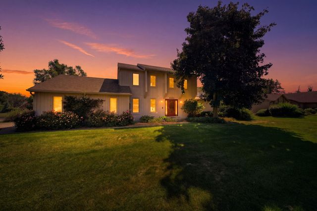 5685 E Silo Ridge Drive, Pittsfield Charter Twp, MI 48108