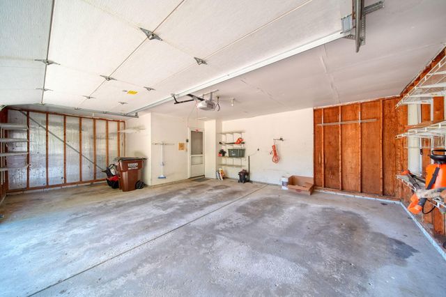 5685 E Silo Ridge Drive, Pittsfield Charter Twp, MI 48108