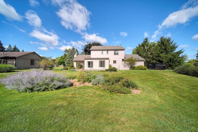 5685 E Silo Ridge Drive, Pittsfield Charter Twp, MI 48108