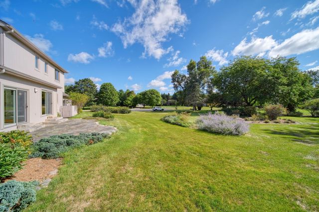 5685 E Silo Ridge Drive, Pittsfield Charter Twp, MI 48108