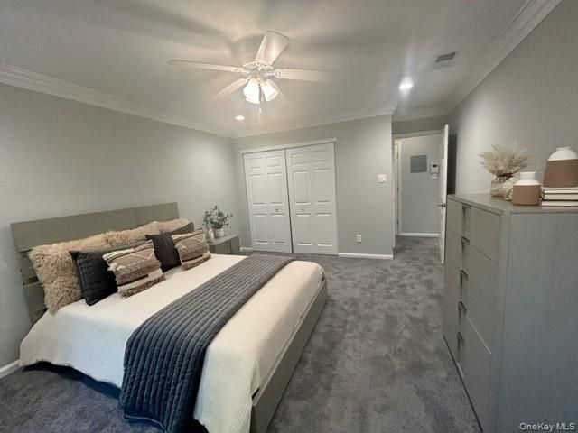 1 Country Club Drive C, Coram, NY 11727