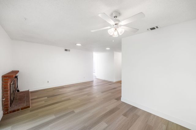 7537 Stoneridge Way, Citrus Heights, CA 95621