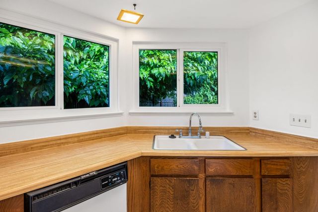 7537 Stoneridge Way, Citrus Heights, CA 95621