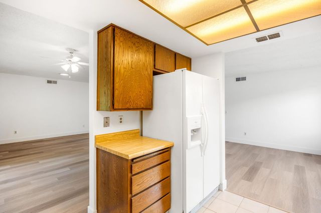 7537 Stoneridge Way, Citrus Heights, CA 95621