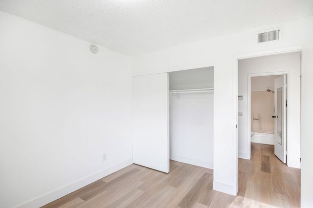 7537 Stoneridge Way, Citrus Heights, CA 95621