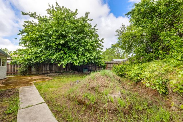 7537 Stoneridge Way, Citrus Heights, CA 95621