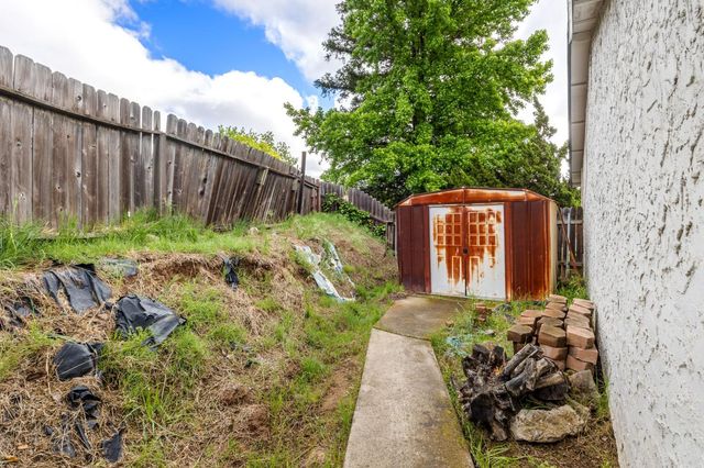 7537 Stoneridge Way, Citrus Heights, CA 95621