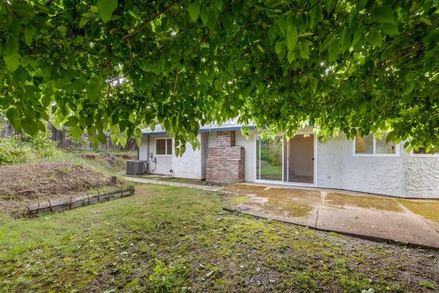 7537 Stoneridge Way, Citrus Heights, CA 95621