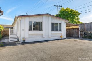 225 NE Ernst Street #93, Oak Harbor, WA 98277