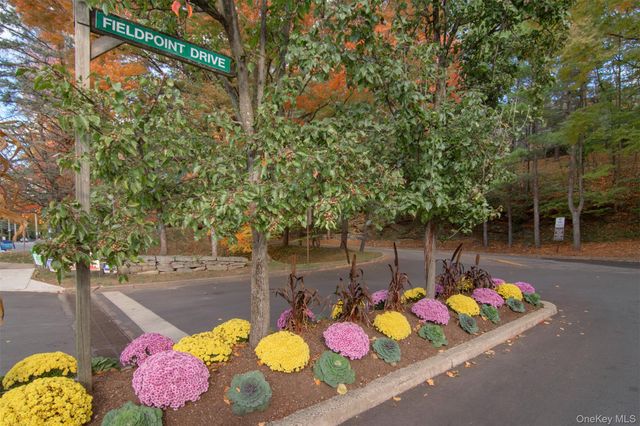 32 Westwood Close, Irvington, NY 10533