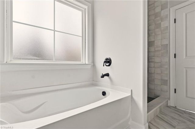 122 Orville Drive, High Point, NC 27260