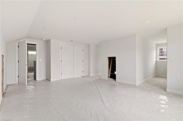 122 Orville Drive, High Point, NC 27260