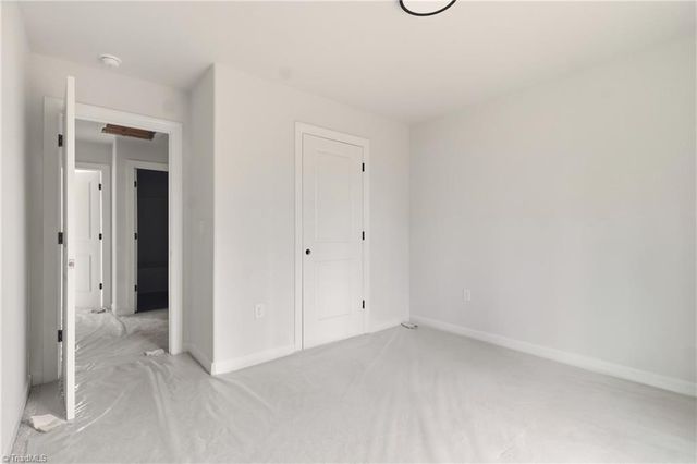 122 Orville Drive, High Point, NC 27260