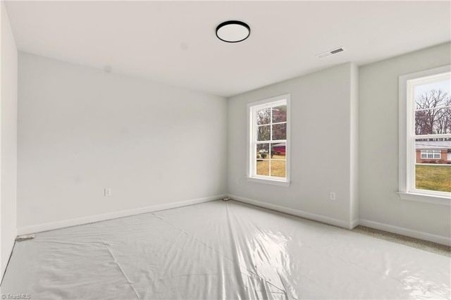 122 Orville Drive, High Point, NC 27260