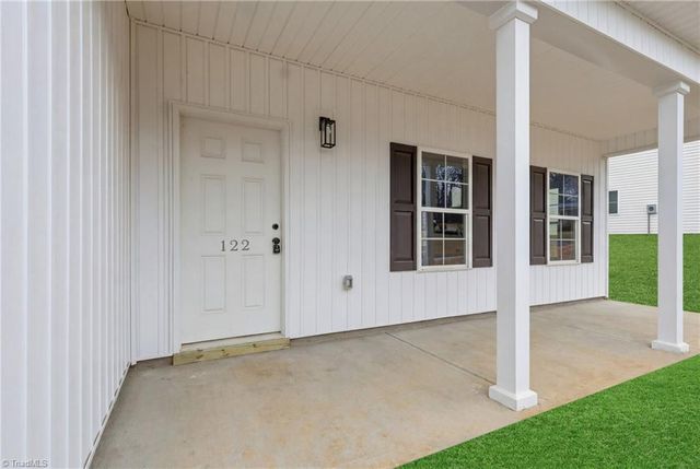 122 Orville Drive, High Point, NC 27260