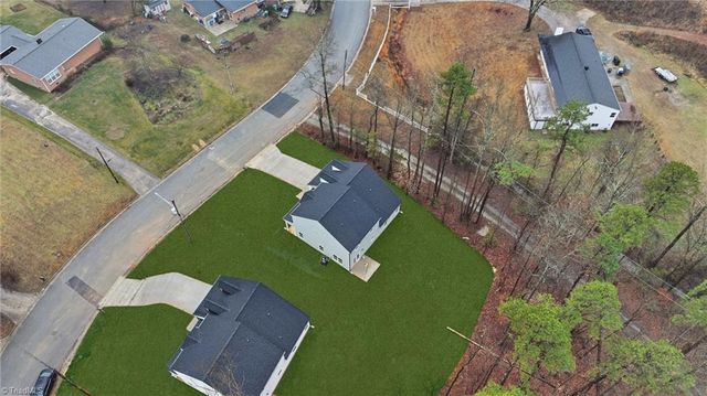 122 Orville Drive, High Point, NC 27260