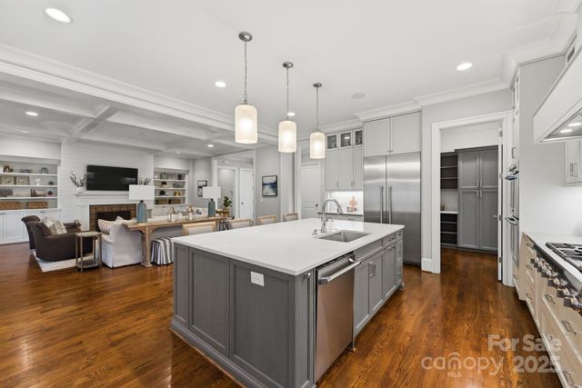 1219 Coddington Place, Charlotte, NC 28211