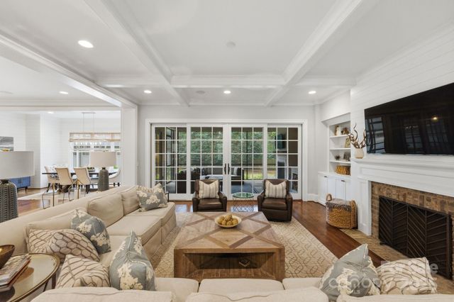 1219 Coddington Place, Charlotte, NC 28211