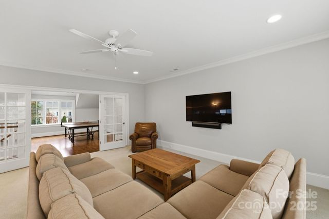 1219 Coddington Place, Charlotte, NC 28211