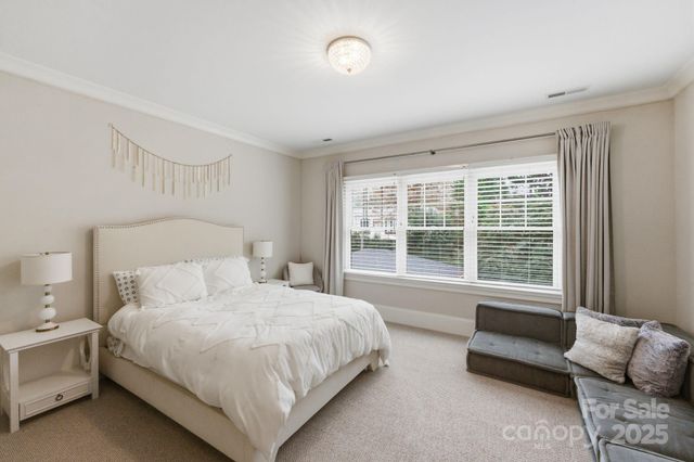 1219 Coddington Place, Charlotte, NC 28211