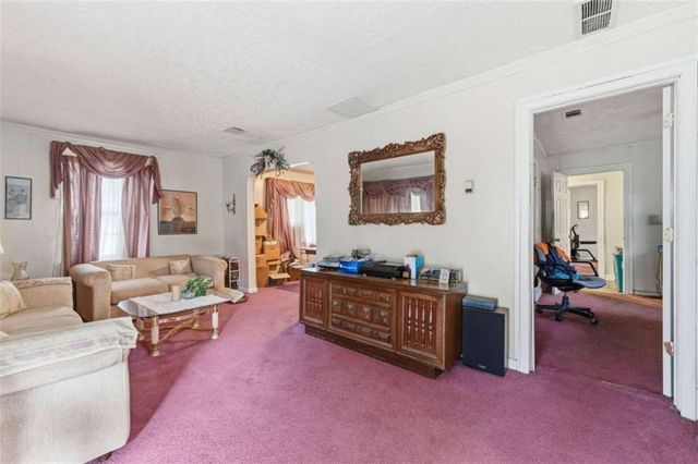 165 Burbank Drive, Atlanta, GA 30314