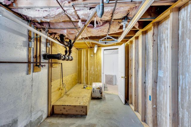 2 Captain Percival Road, South Yarmouth, MA 02664