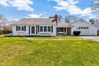 2 Captain Percival Road, South Yarmouth, MA 02664