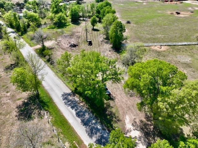 4099 Brown College Lane, Washington, TX 77880