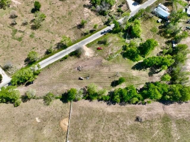 4099 Brown College Lane, Washington, TX 77880