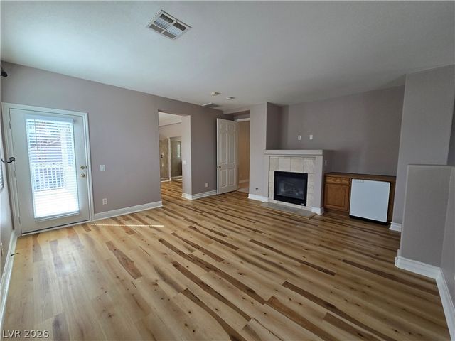 8159 OWL CLAN Court, Las Vegas, NV 89131