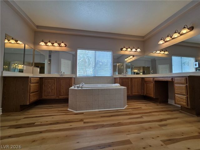8159 OWL CLAN Court, Las Vegas, NV 89131