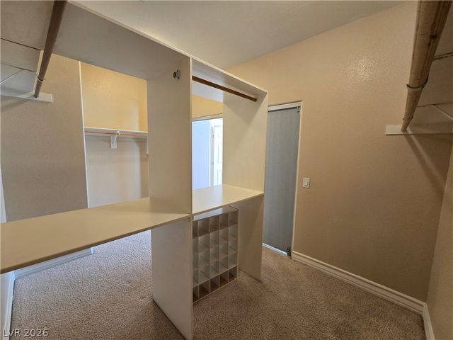 8159 OWL CLAN Court, Las Vegas, NV 89131