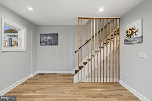 314 E MONTANA ST, Philadelphia, PA 19119