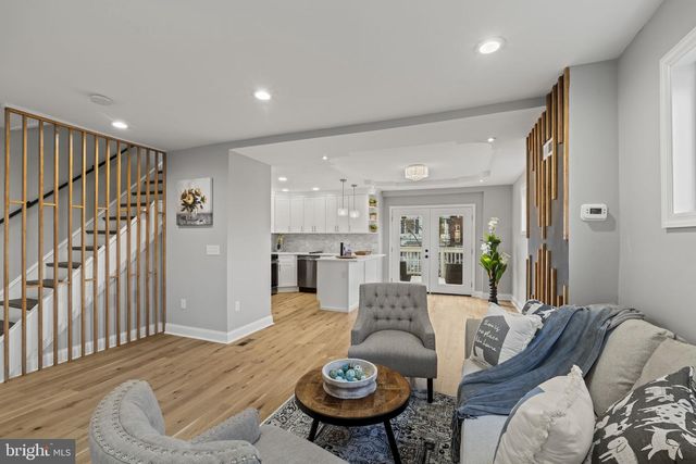 314 E MONTANA ST, Philadelphia, PA 19119