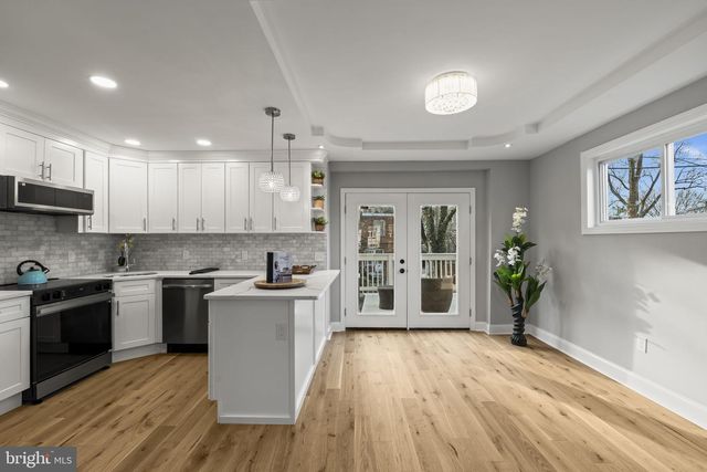 314 E MONTANA ST, Philadelphia, PA 19119